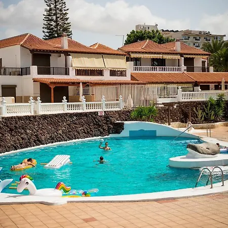 Nyaraló Sunny Large Terrace In Center Of Americas