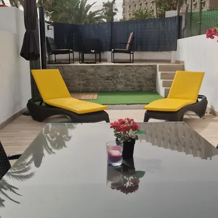 Casa vacanze Sunny Large Terrace In Center Of Americas Playa de las Americas (Tenerife)